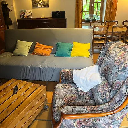 Maison Pays Toy Apartment Esterre