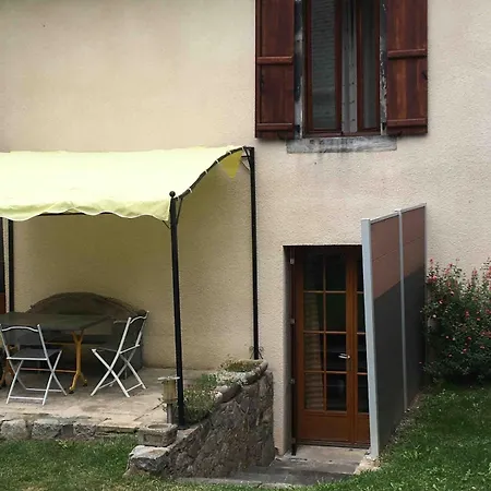 Apartment Maison Pays Toy Esterre